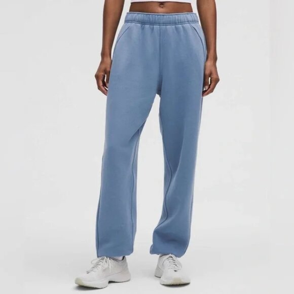 NWT Lululemon Scuba Mid-Rise Oversized Blue Joggers Regular XS - Picture 1 of 6